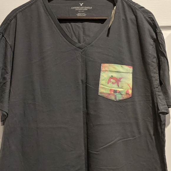 AE American Eagle T-Shirt V-Neck Pocket Men's XL - Picture 2 of 10